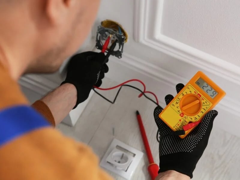 PAT Testing service image